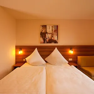 Astay 3* Greding