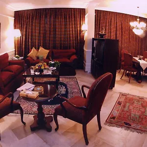 Hotel Takaya Beirut